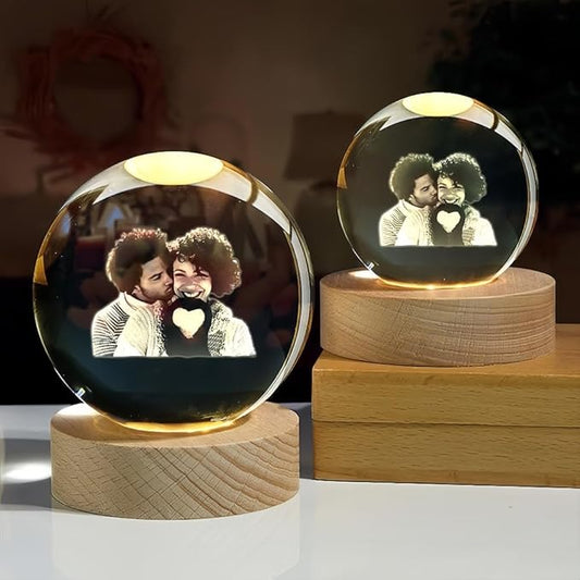 Memora – Personalized Crystal Ball Display for Photos & Videos